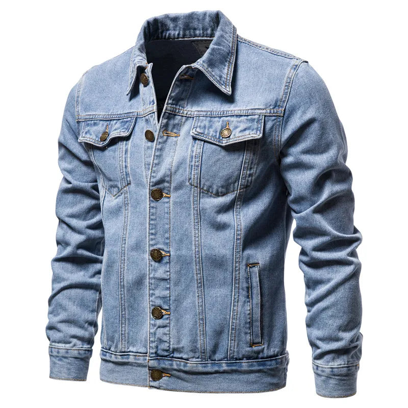 Jed - Classic Denim Trucker Jacket in Light Wash