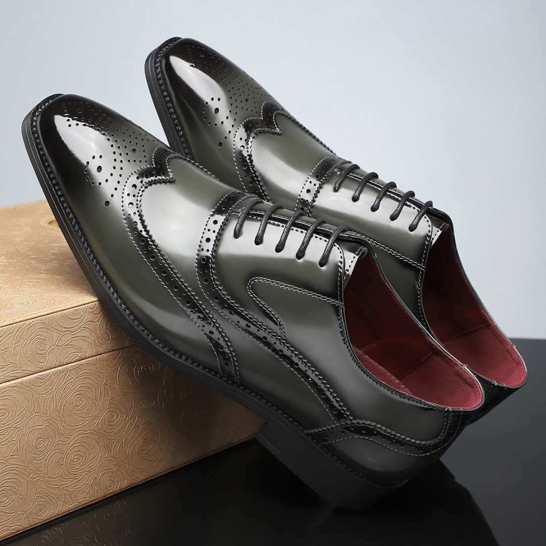 Reginald classic wingtip brogues in Olive and Grey