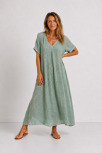 Violet - Flowy V-Neck Maxi Dress