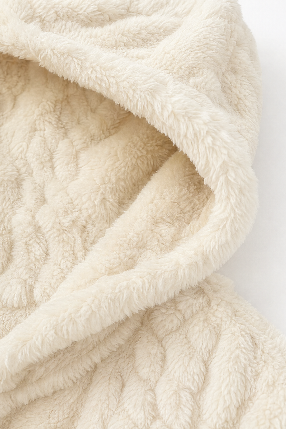 Wearbella coat adjustable button hem detail