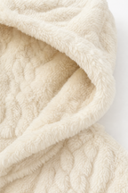 Wearbella coat adjustable button hem detail